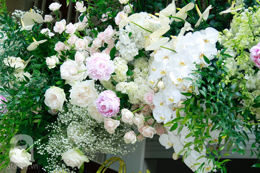 Đám cưới Dương Khắc Linh - Sara Lưu: Những hình ảnh đầu tiên của cô dâu trước giờ vu quy-25