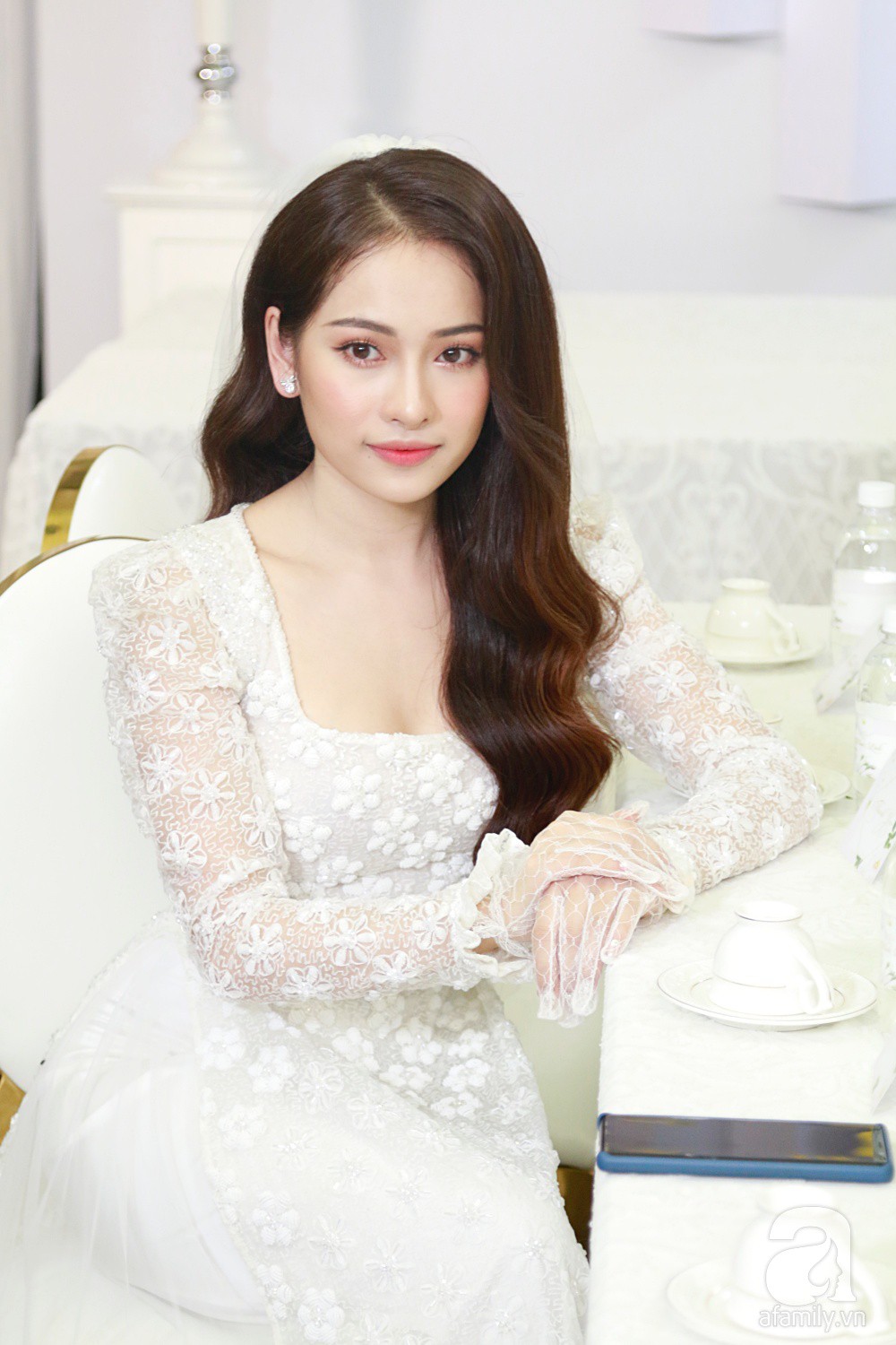 Đám cưới Dương Khắc Linh - Sara Lưu: Những hình ảnh đầu tiên của cô dâu trước giờ vu quy-4