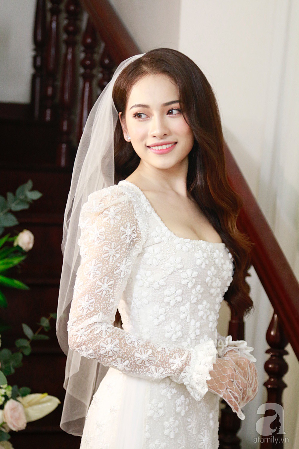 Đám cưới Dương Khắc Linh - Sara Lưu: Những hình ảnh đầu tiên của cô dâu trước giờ vu quy-8