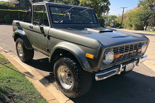 Ngắm bộ sưu tập xe hơi khủng của cựu tay đua F1-6