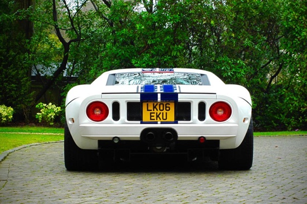 Ngắm bộ sưu tập xe hơi khủng của cựu tay đua F1-8