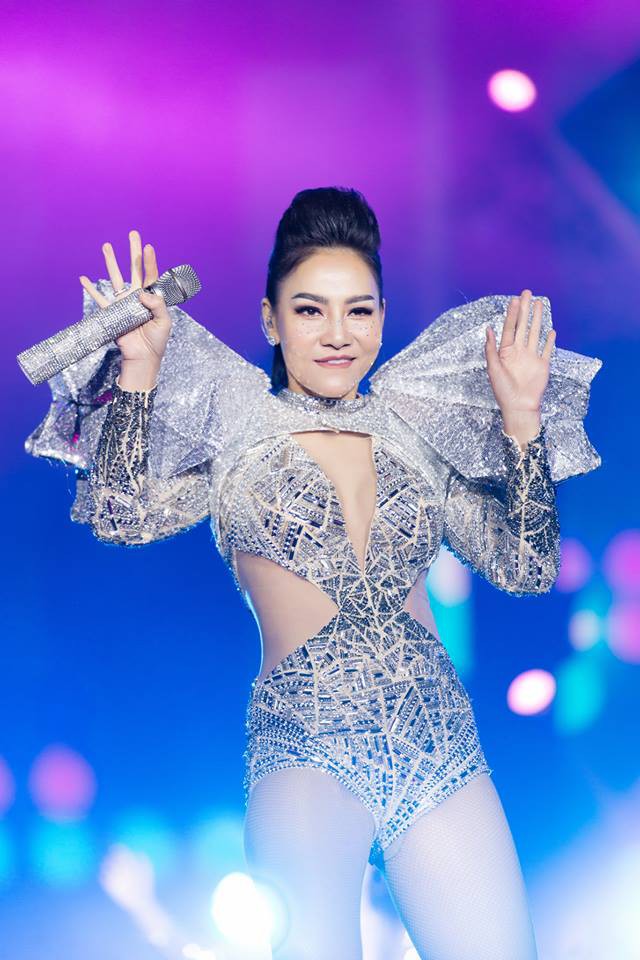 Trước khi nói móc Thu Minh về danh xưng Diva, Tùng Dương từng chị chị em em thân thiết, còn ca ngợi thế này cơ!-3