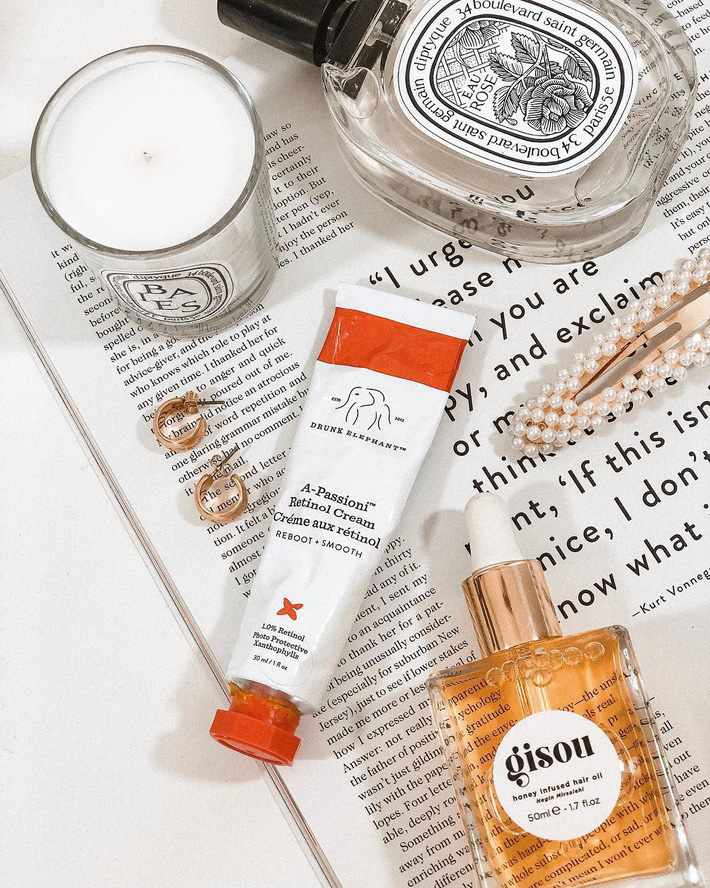 Làn da trẻ bất chấp tuổi tác sẽ không còn là ước mơ xa vời nếu bạn thêm 5 sản phẩm này vào chu trình skincare mỗi tối-4