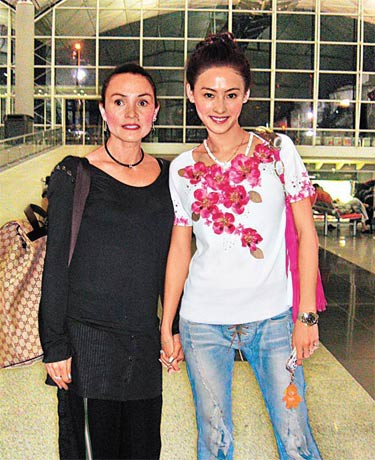 Mẹ ruột Trương Bá Chi: 4 đời chồng đều là đại gia nhưng U60 phải đóng phim nóng kiếm tiền-2