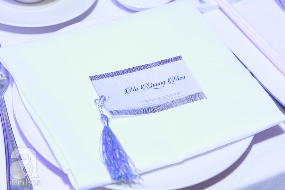 Cận cảnh không gian tiệc cưới xa hoa với thực đơn 5 sao đắt đỏ và hoa tươi tiền tỷ của Dương Khắc Linh - Sara Lưu-23