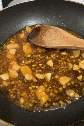 Hóa ra món cá khô rang kiểu Hàn siêu ngon làm chỉ trong 5 phút thôi - bảo sao các mẹ thích đến thế!-3