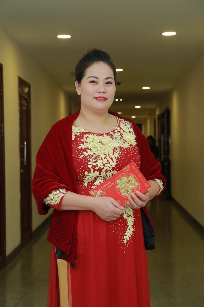 Đời tư sóng gió của Chủ tịch hội chăn chuối trong Về nhà đi con”: Ba lần kết hôn vẫn một mình nuôi con, sát ngày đẻ không có một đồng-5