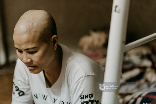 Tâm sự xót xa của người mẹ ung thư vẫn gắng đưa con đi thi: Khi mẹ mất, con cứ lo cho cuộc sống của con, miễn trong tâm con có mẹ là được-17