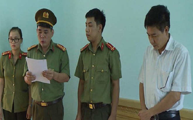 Gian lận thi ở Sơn La: Hai cựu công an câu kết, tiếp tay cho nhóm nâng điểm khai gì?-1
