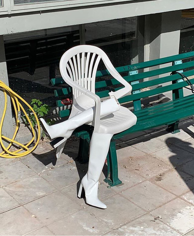 Cười ra nước mắt với những mẫu giày quái dị không dành cho người bình thường-10