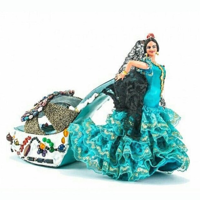 Cười ra nước mắt với những mẫu giày quái dị không dành cho người bình thường-5