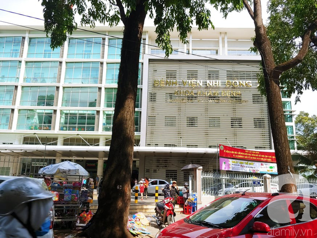 Bé trai 20 tháng tuổi bị xe tông dập não ngay tại khuôn viên bệnh viện Nhi đồng 2, TP.HCM-1