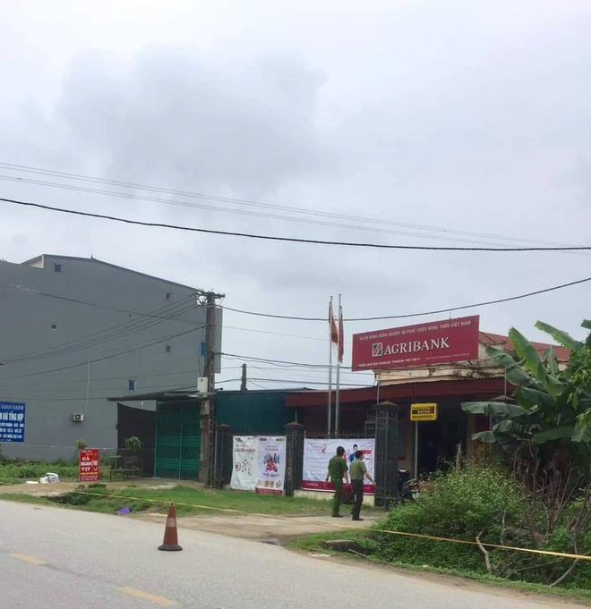 Nguyên nhân gã thanh niên cướp hơn 500 triệu đồng ngân hàng ở Phú Thọ-2