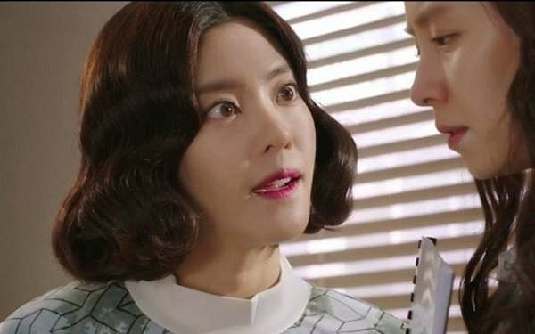 Chị chồng ly hôn liền kiếm cớ đuổi em dâu độc chiếm căn nhà, nào ngờ chưa đầy nửa năm sau đã khóc ròng đến van nài em dâu quay lại-1