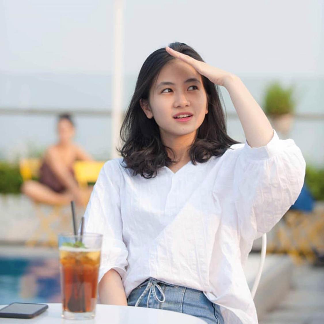 Dàn nữ sinh 2K bất ngờ nổi tiếng vì khoe ảnh thẻ ngày ấy - bây giờ-10