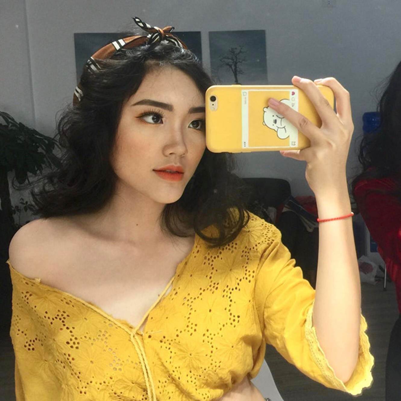 Dàn nữ sinh 2K bất ngờ nổi tiếng vì khoe ảnh thẻ ngày ấy - bây giờ-3