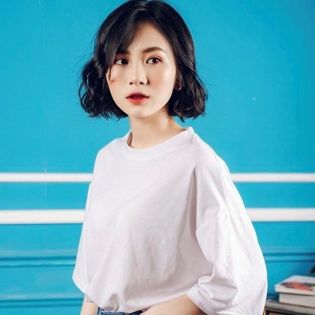 Dàn nữ sinh 2K bất ngờ nổi tiếng vì khoe ảnh thẻ ngày ấy - bây giờ-7