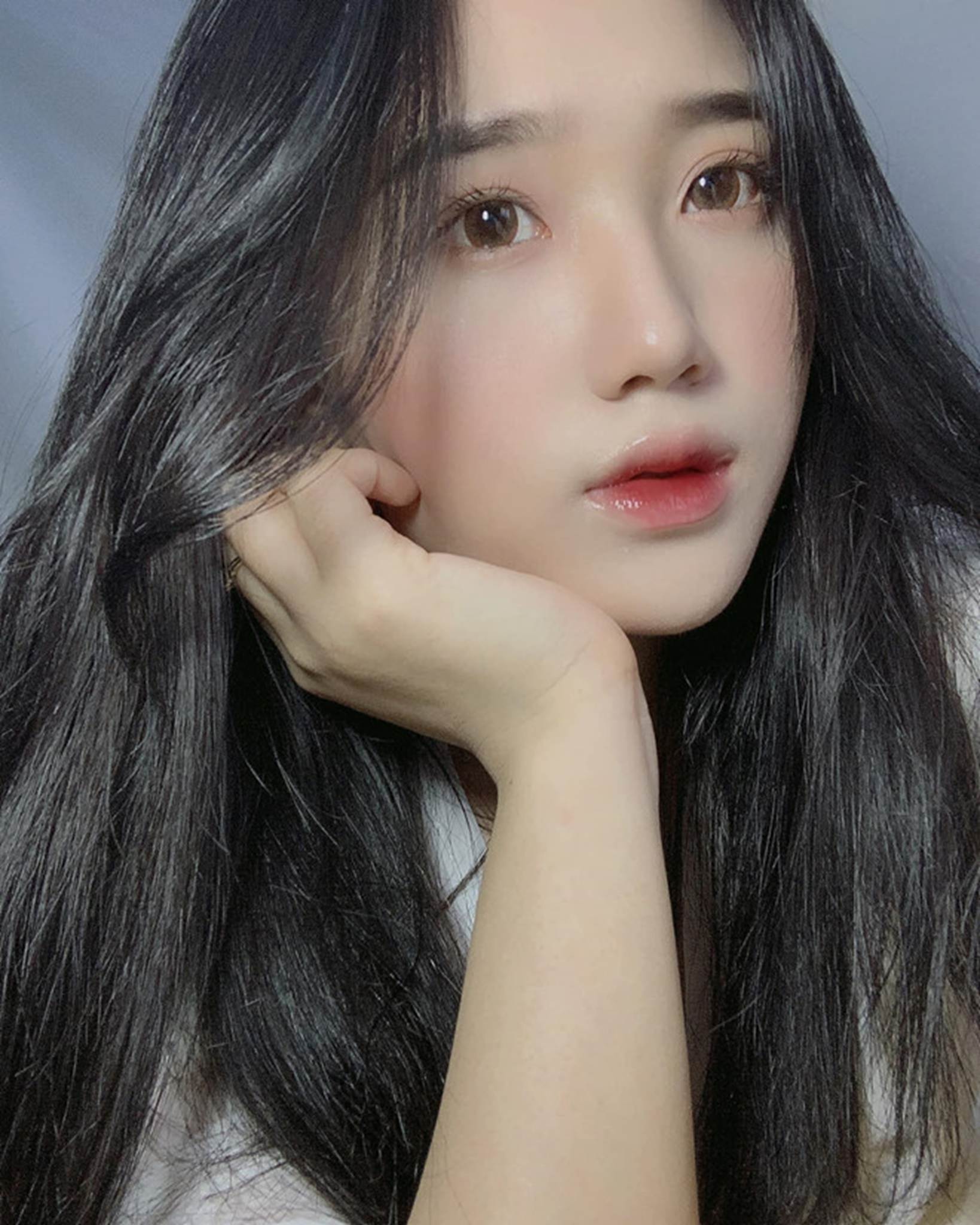 Dàn nữ sinh 2K bất ngờ nổi tiếng vì khoe ảnh thẻ ngày ấy - bây giờ-14