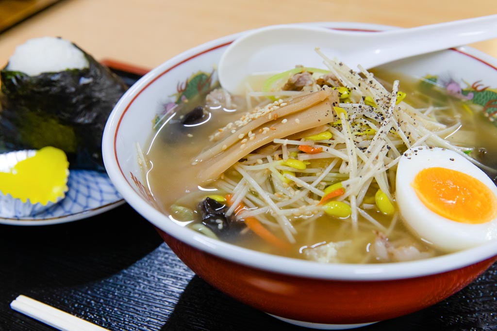 Bí mật thú vị của Ohori Onsen - loại giá đỗ dài hơn 2 gang tay: Trồng ở suối nước nóng, hơn 400.000 nghìn/kg-8