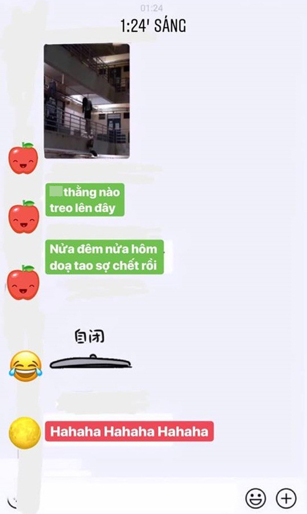 Ai cũng giật mình khi thấy cảnh kinh dị ở kí túc xá lúc nửa đêm, nhưng sự thật lại khiến dân mạng cười lăn lóc-1