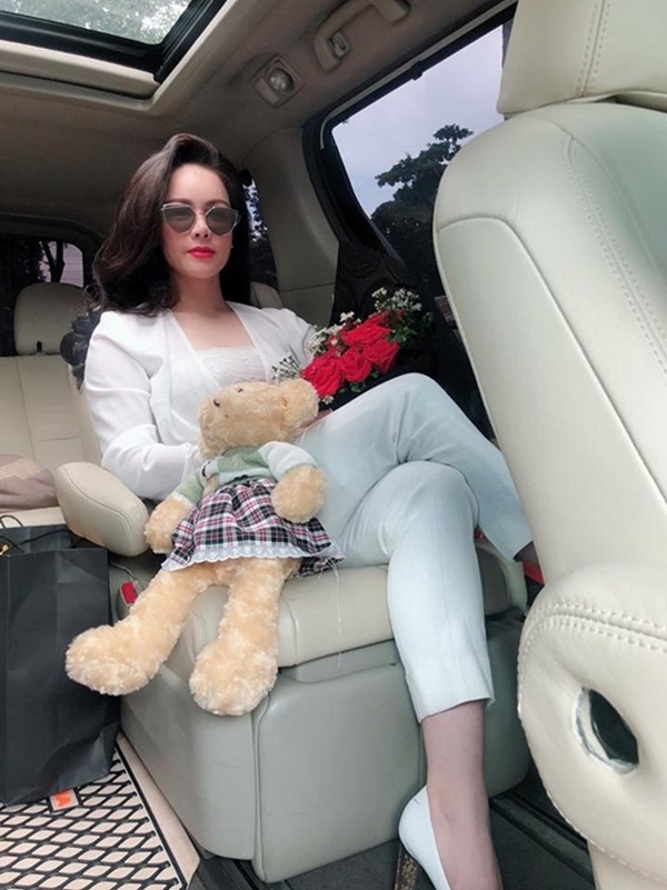 Nhật Kim Anh không cần chồng vẫn giàu nứt vách-11