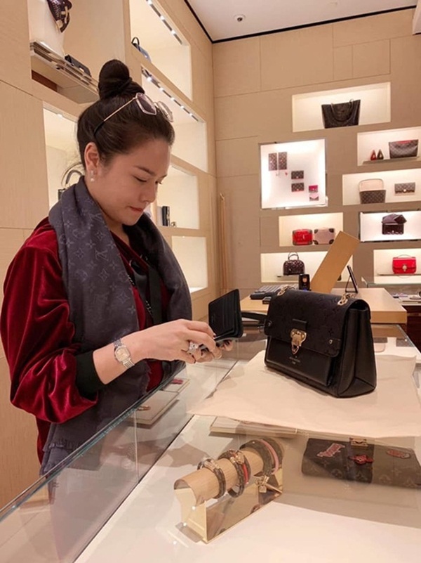 Nhật Kim Anh không cần chồng vẫn giàu nứt vách-16
