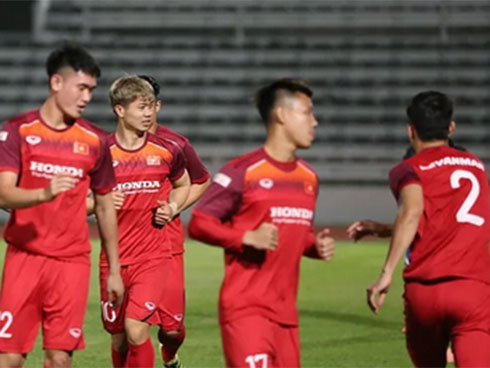 Việt Nam vs Thái Lan - người Thái không thể chấp nhận là số 2?-9