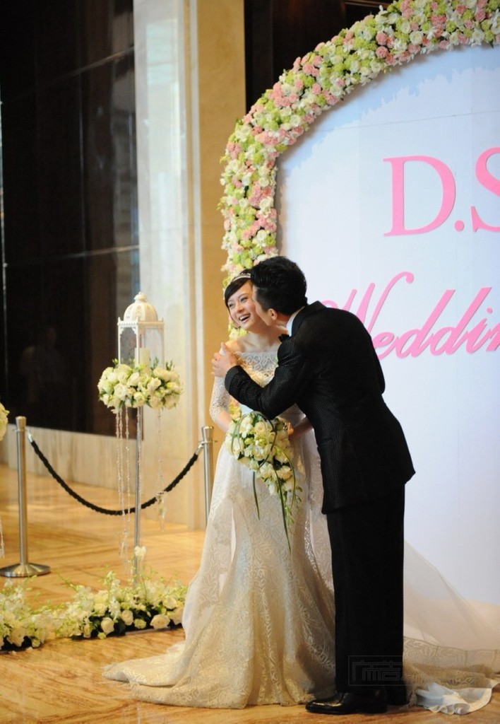 Tôn Lệ - Đặng Siêu: Chuyện tình như mơ của Ảnh hậu không tin vào tình yêu và lời cầu hôn không nhẫn, không hoa-4