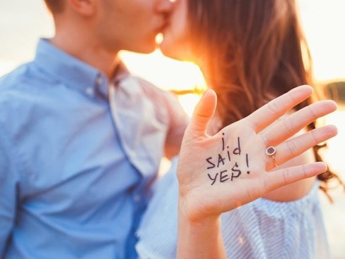 Những màn cầu hôn kỳ cục, 'có một không hai' trên thế giới
