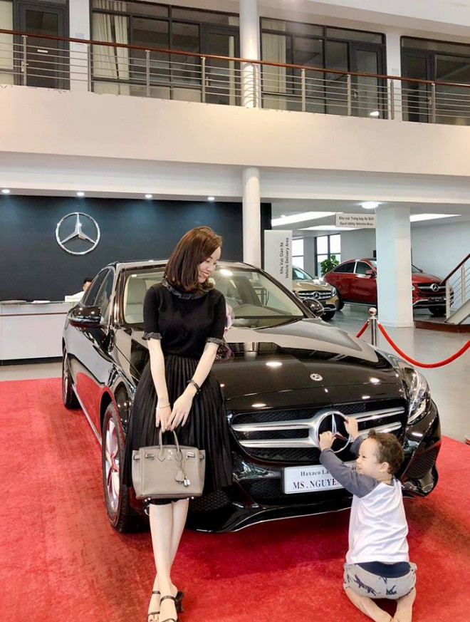 Làm mẹ đơn thân, Ly Kute vẫn dễ dàng tậu xe sang, nhìn mức học phí cho con trai đi học mới choáng-3