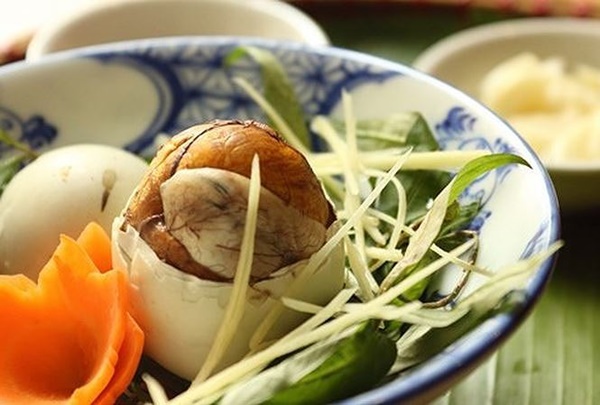 Những người mắc bệnh này đại kỵ với trứng vịt lộn vì cực độc-1