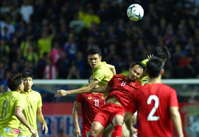 Đánh bại Thái Lan bằng bàn thắng ở phút bù giờ, Việt Nam vào chung kết Kings Cup-11