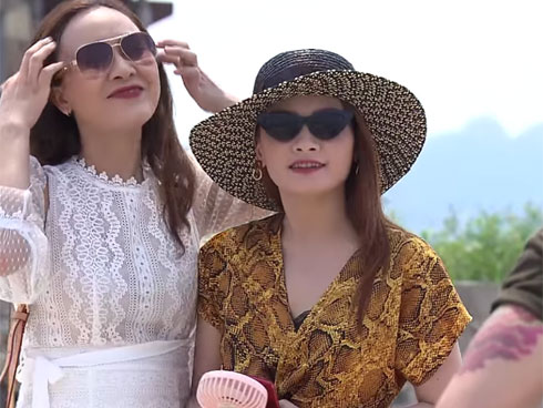 Về nhà đi con: Ông Sơn và Khải bắt gian Thành bế Huệ lên giường, nước sông Hoàng Hà cũng không rửa sạch tội này!-4