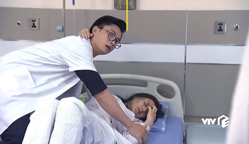 Về nhà đi con: Ông Sơn và Khải bắt gian Thành bế Huệ lên giường, nước sông Hoàng Hà cũng không rửa sạch tội này!-3