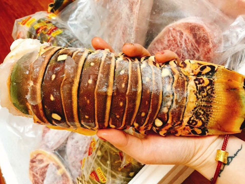 Tôm hùm Alaska về Việt Nam 170 ngàn/kg, rẻ giật mình như tôm ngoài chợ-3