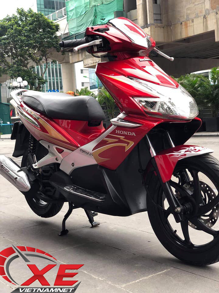 Honda Air Blade 2011 rao bán giá khủng 115 triệu-1