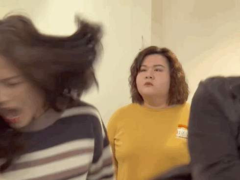 Dàn diễn viên 'Về nhà đi con' bị tát rát mặt, lệch hàm