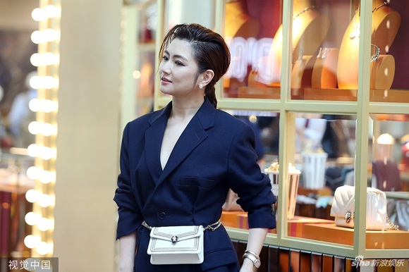 9 năm sau vụ bỏng, Selina (S.H.E) tự tin tỏa sáng đi dự sự kiện dù còn nhiều vết sẹo nhằng nhịt-4