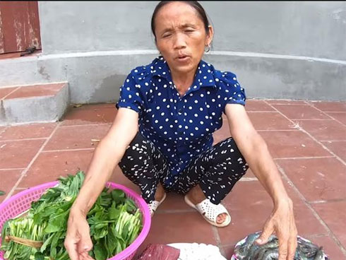 Bà Tân Vlog bật mí bí mật triệu view liên quan đến cậu con trai hiếu thảo, sẵn sàng bóc mẽ tật xấu này của con-4