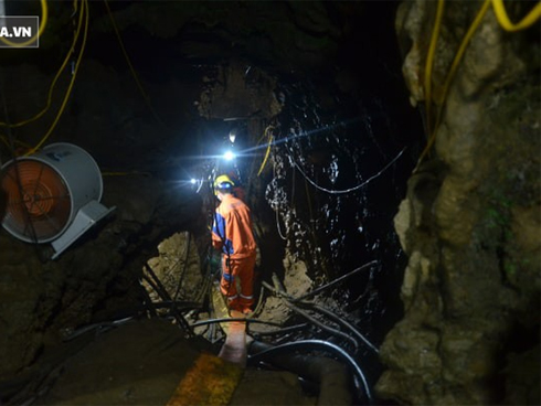 Hot girl nhà giàu nằng nặc đòi chuyển giới, lấy nữ bác sĩ tâm thần-4