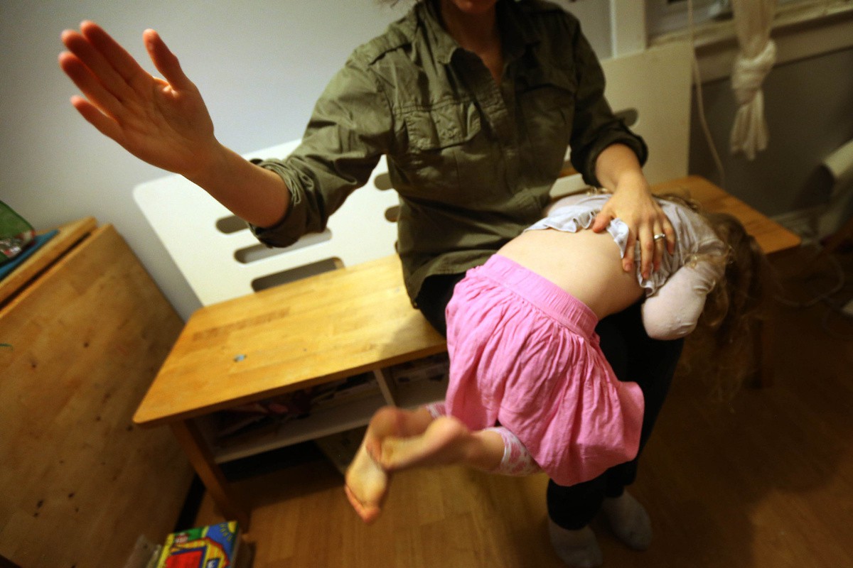 Thêm một bé gái 2 tuổi chết tức tưởi với những dấu vết kinh hoàng trên cơ thể, khiến dư luận Nhật Bản sục sôi và phẫn uất-2