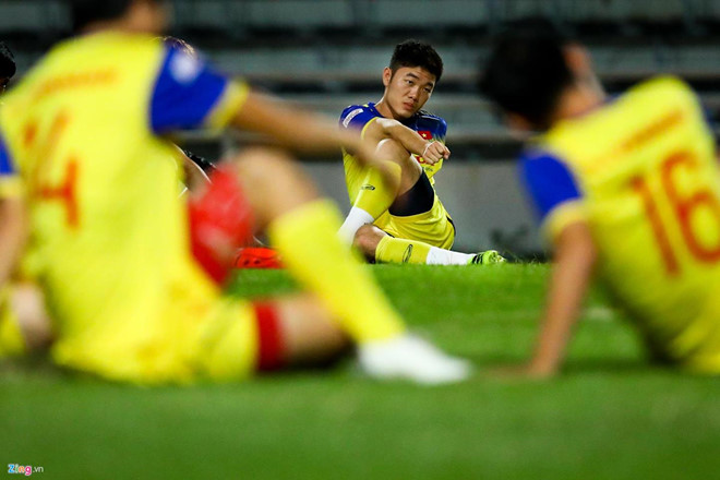 Công Phượng đá hỏng phạt đền, CĐV bật khóc khi Việt Nam bỏ lỡ chức vô địch Kings Cup trên đất Thái Lan-44