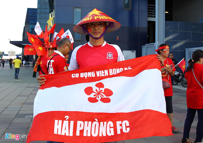 Công Phượng đá hỏng phạt đền, CĐV bật khóc khi Việt Nam bỏ lỡ chức vô địch Kings Cup trên đất Thái Lan-40