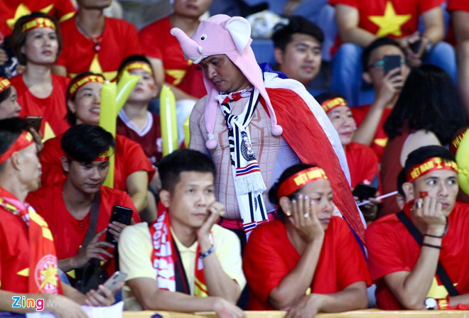 Công Phượng đá hỏng phạt đền, CĐV bật khóc khi Việt Nam bỏ lỡ chức vô địch Kings Cup trên đất Thái Lan-32