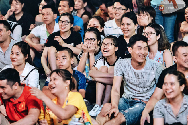 Công Phượng đá hỏng phạt đền, CĐV bật khóc khi Việt Nam bỏ lỡ chức vô địch Kings Cup trên đất Thái Lan-19