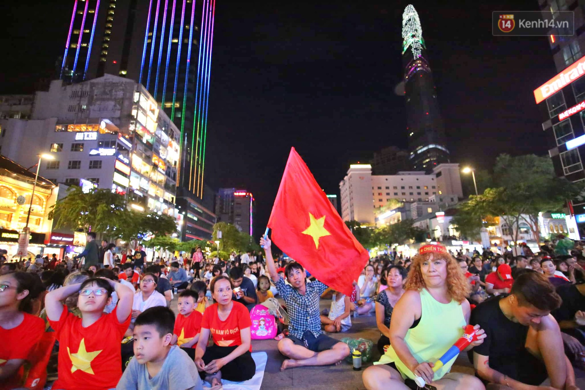 Công Phượng đá hỏng phạt đền, CĐV bật khóc khi Việt Nam bỏ lỡ chức vô địch Kings Cup trên đất Thái Lan-17