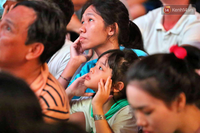 Công Phượng đá hỏng phạt đền, CĐV bật khóc khi Việt Nam bỏ lỡ chức vô địch Kings Cup trên đất Thái Lan-12