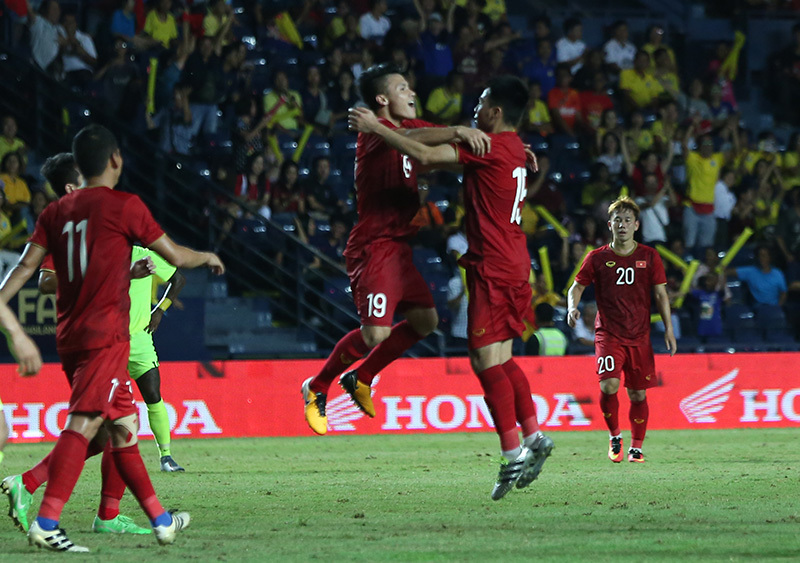 ĐT Việt Nam - ĐT Curacao: Công Phượng đá hỏng luân lưu, tuyển Việt Nam về nhì tại Kings Cup-6