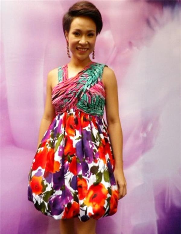 Vốn trẻ trung không tuổi, Hari Won khiến dân tình ngã ngửa khi bất ngờ hoá bà thím bởi...-10