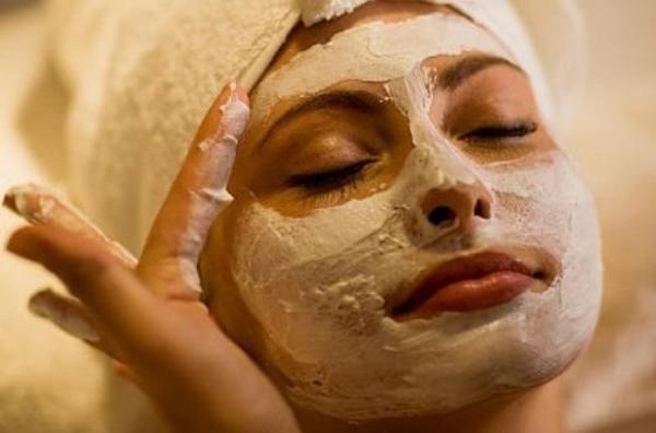 Chẳng thua mỹ phẩm tiền triệu, chỉ thứ rẻ tiền này cũng đủ giúp da lên tông, căng mướt-7